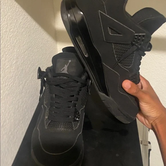 (2020) (with box) Jordan 4 Retro Black Cat